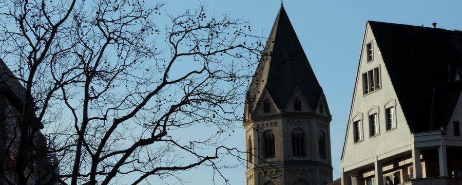056 Koln Life